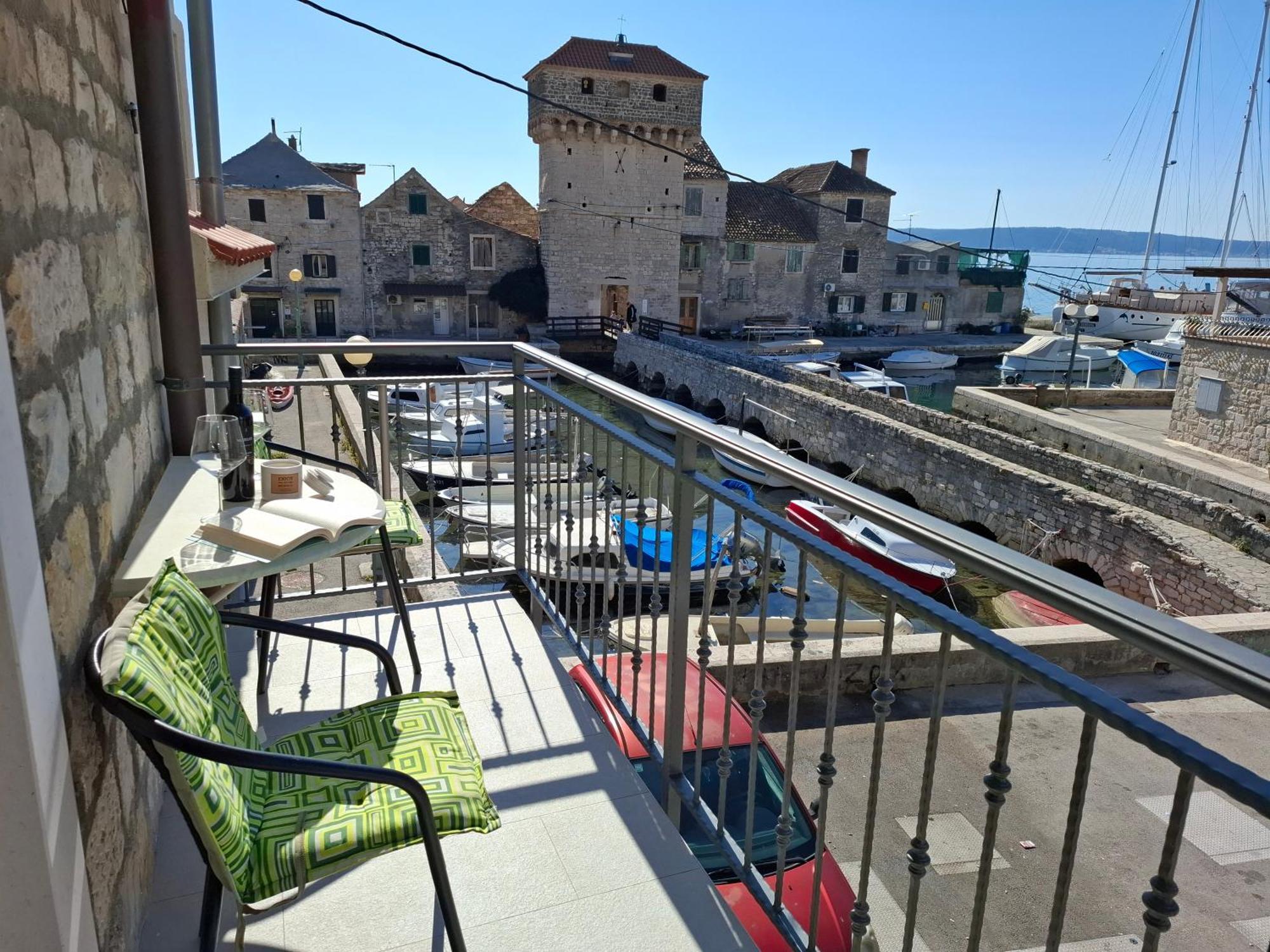 Apartment Kastilac Kaštela Kültér fotó
