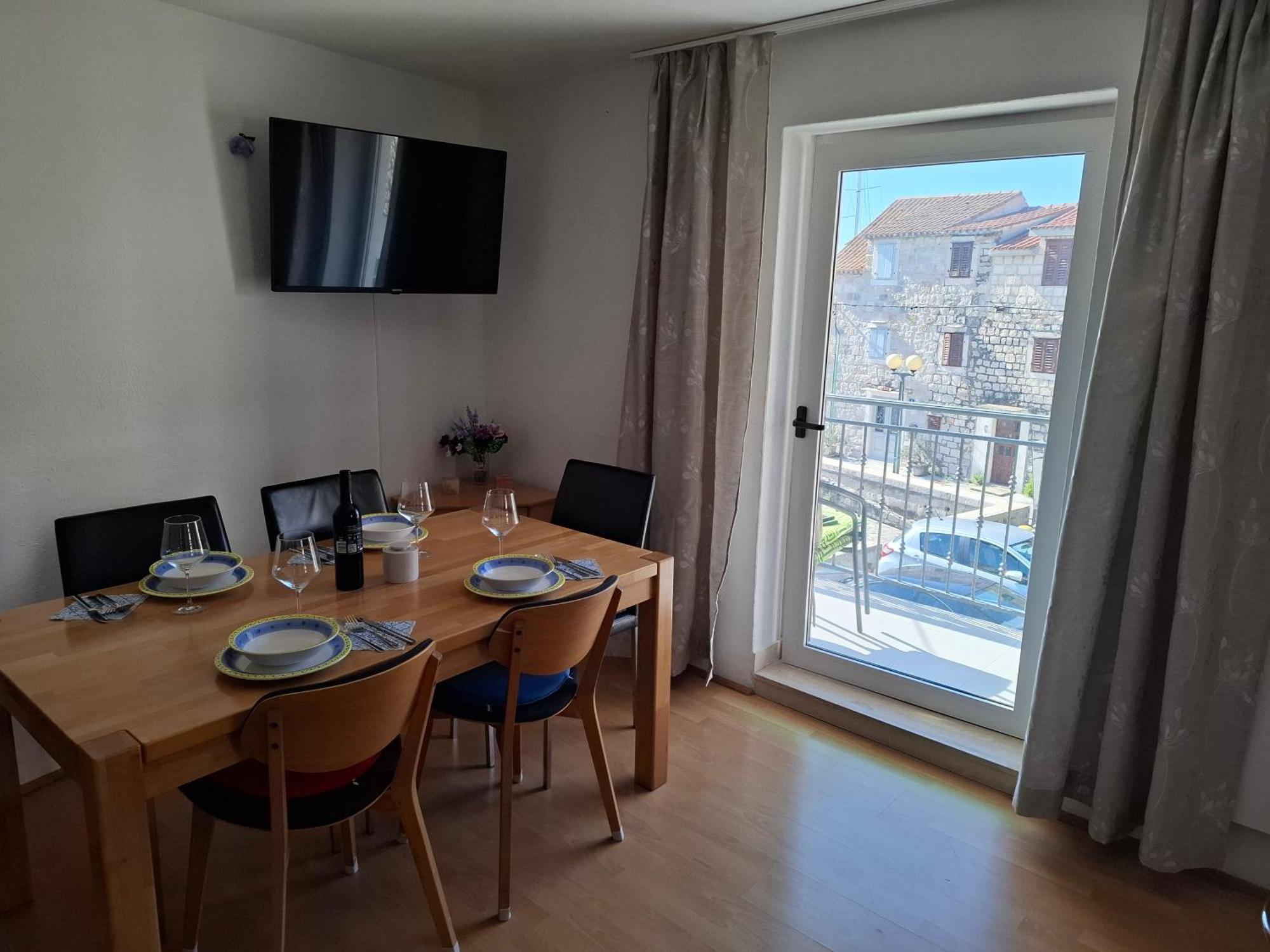 Apartment Kastilac Kaštela Kültér fotó