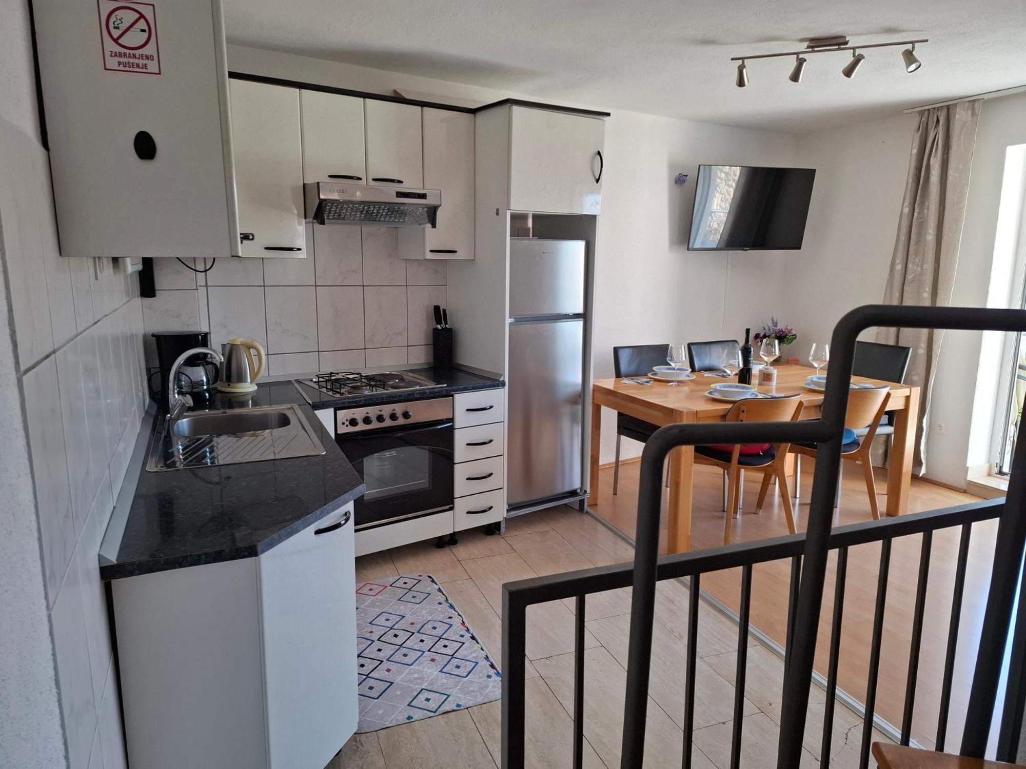 Apartment Kastilac Kaštela Kültér fotó